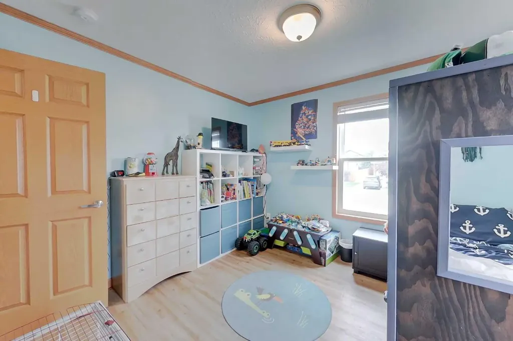 720 10 Street SE Slave Lake AB T0G 2A3