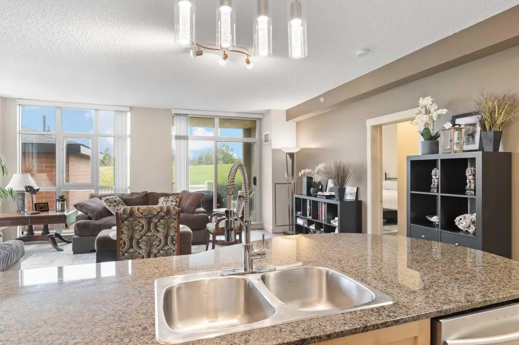 11811 Lake Fraser Drive SE Calgary AB T2J 7J4