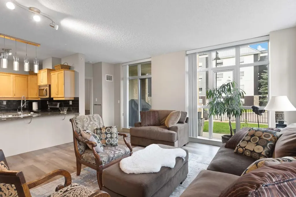 11811 Lake Fraser Drive SE Calgary AB T2J 7J4