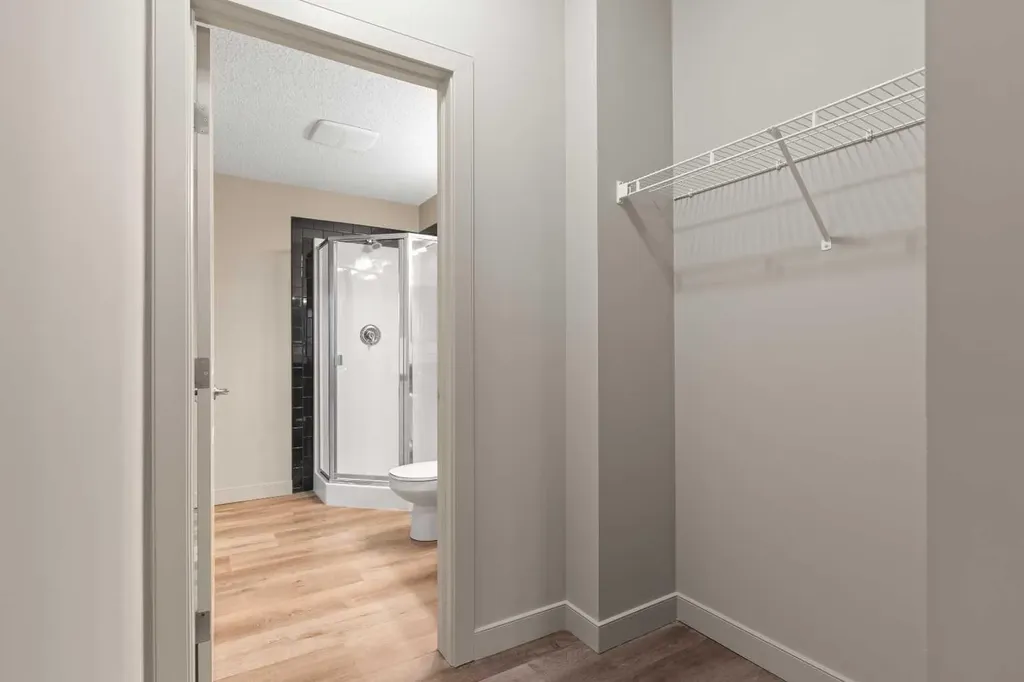 11811 Lake Fraser Drive SE Calgary AB T2J 7J4