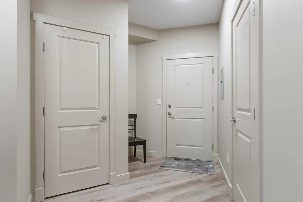 11811 Lake Fraser Drive SE Calgary AB T2J 7J4