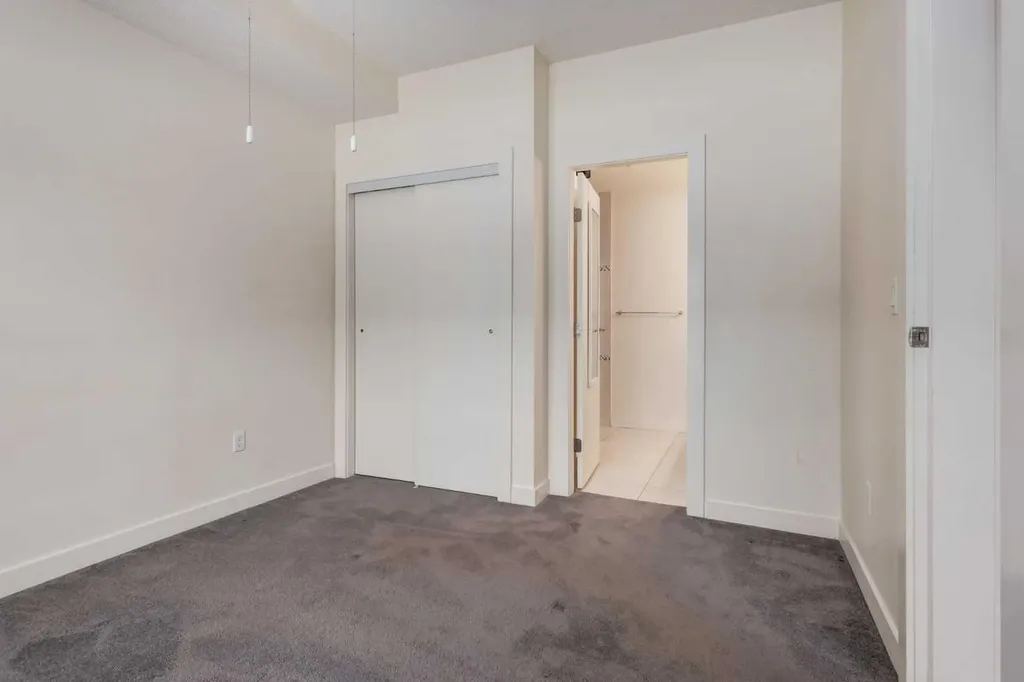 15233 1 Street SE Calgary AB T2X 0X5