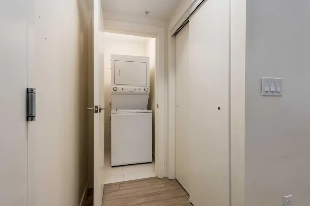 15233 1 Street SE Calgary AB T2X 0X5