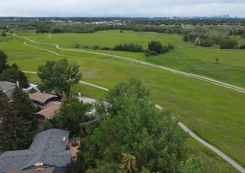 15233 1 Street SE Calgary AB T2X 0X5