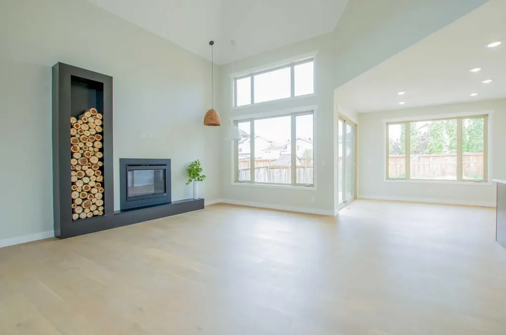 8862 60 Avenue Grande Prairie AB T8W 0J9