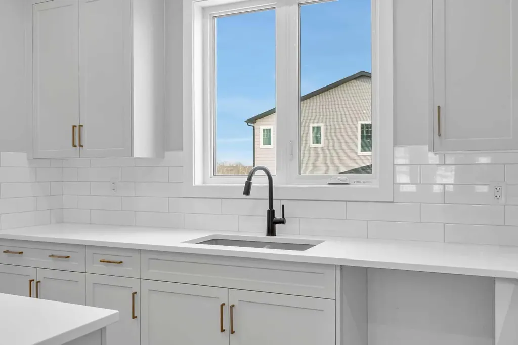 10 Versant Path SW Calgary AB T2Y 0Z5