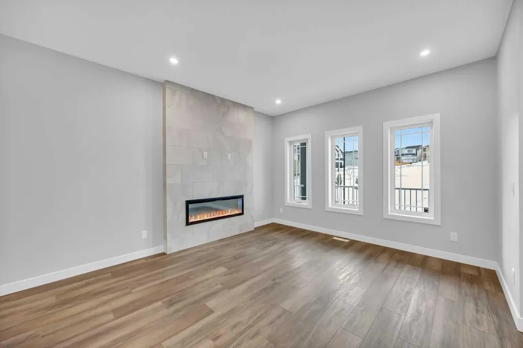 10 Versant Path SW Calgary AB T2Y 0Z5