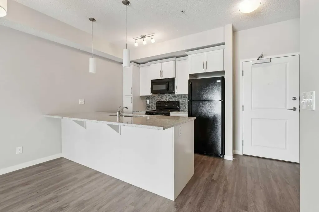 101 Sunset Drive Cochrane AB T4C 0W7