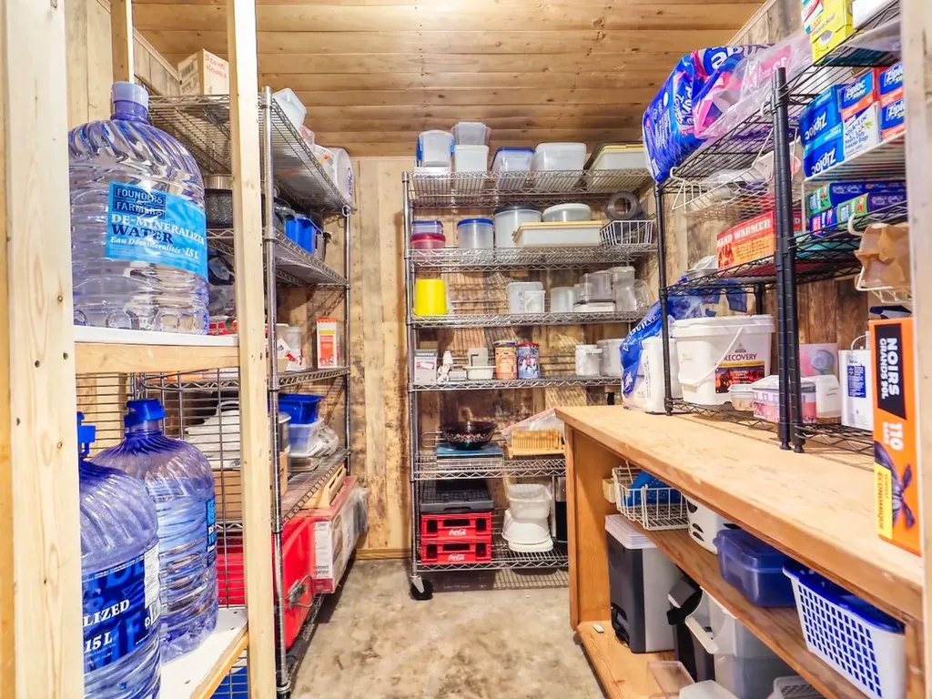 223025 Township Road 284 Rural Kneehill County AB T0M0L0