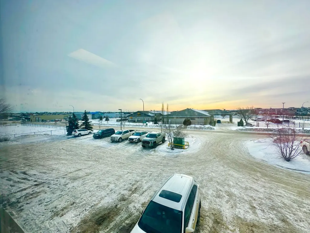 10136 128 Avenue Grande Prairie AB T8V 1E9