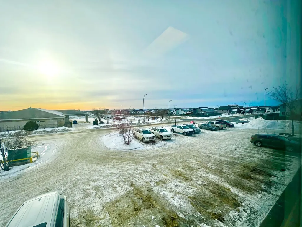 10136 128 Avenue Grande Prairie AB T8V 1E9