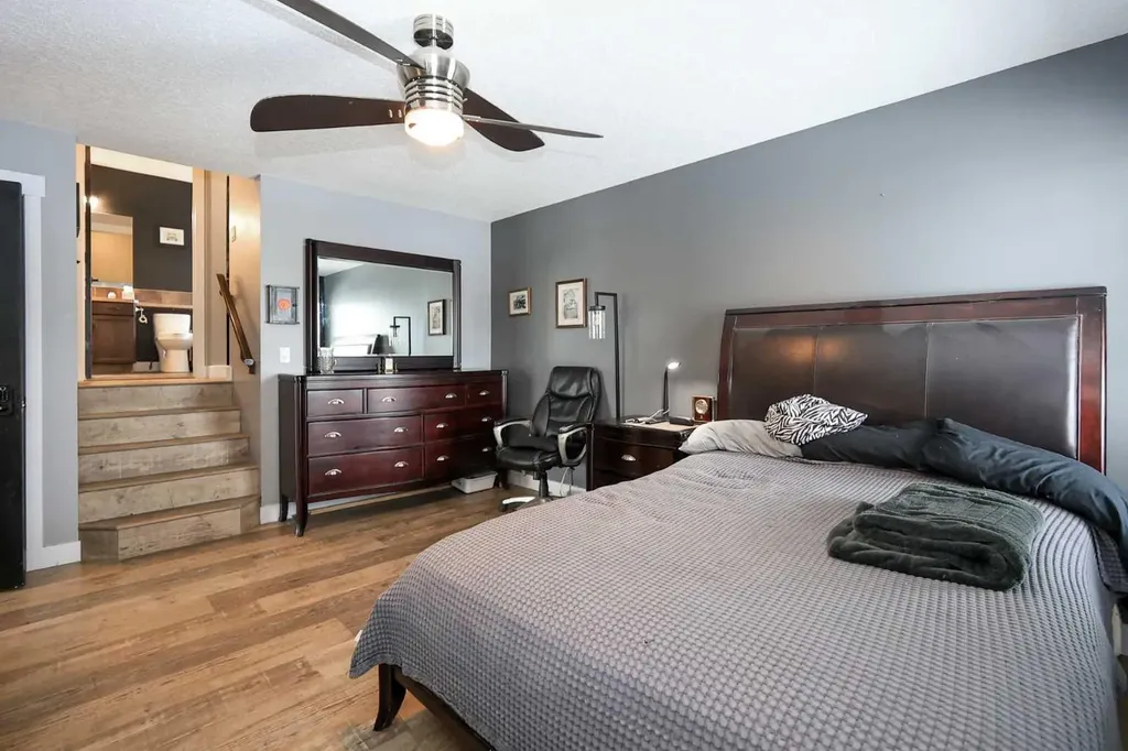 1 Ralston Place Sylvan Lake AB T4S 0C1