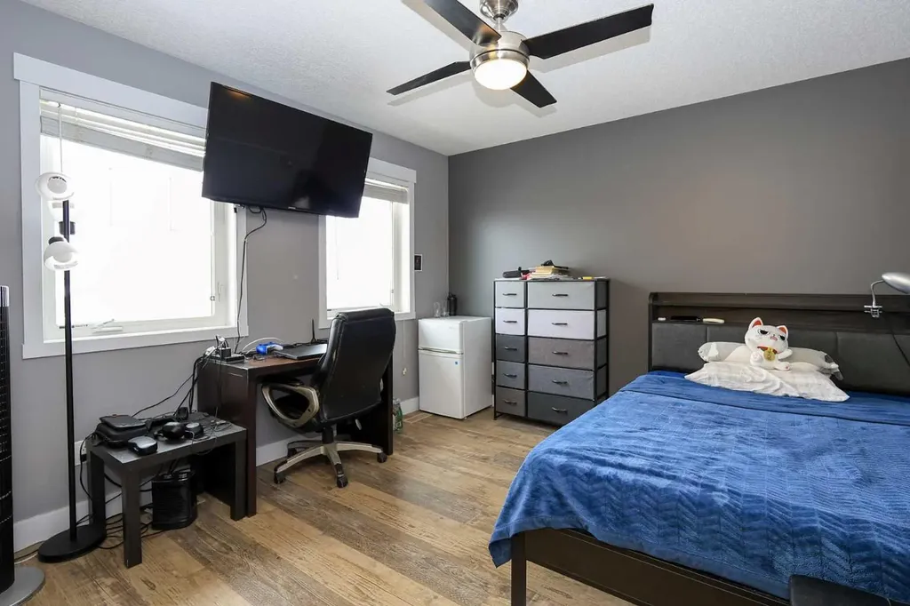 1 Ralston Place Sylvan Lake AB T4S 0C1