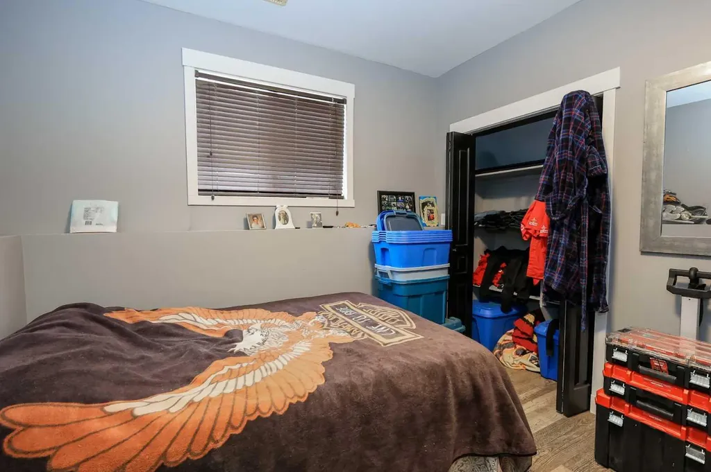 1 Ralston Place Sylvan Lake AB T4S 0C1