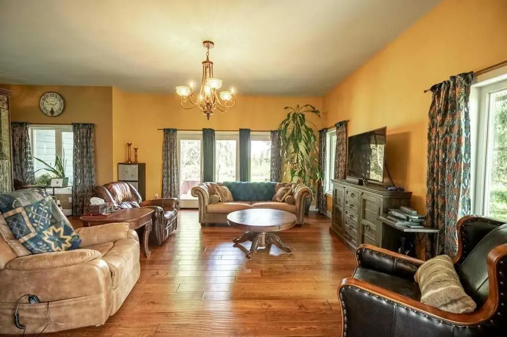 374074 Range Road 6-2 Rural Clearwater County AB T4T 2A3