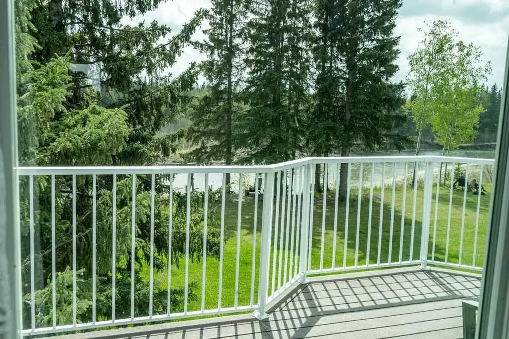 374074 Range Road 6-2 Rural Clearwater County AB T4T 2A3