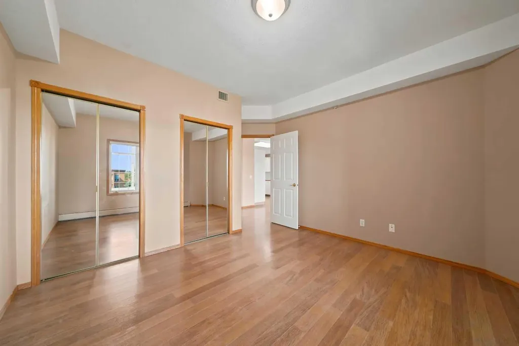 4512 52 Avenue Red Deer AB T4N 7B9