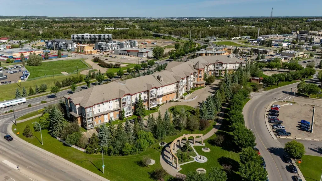 4512 52 Avenue Red Deer AB T4N 7B9