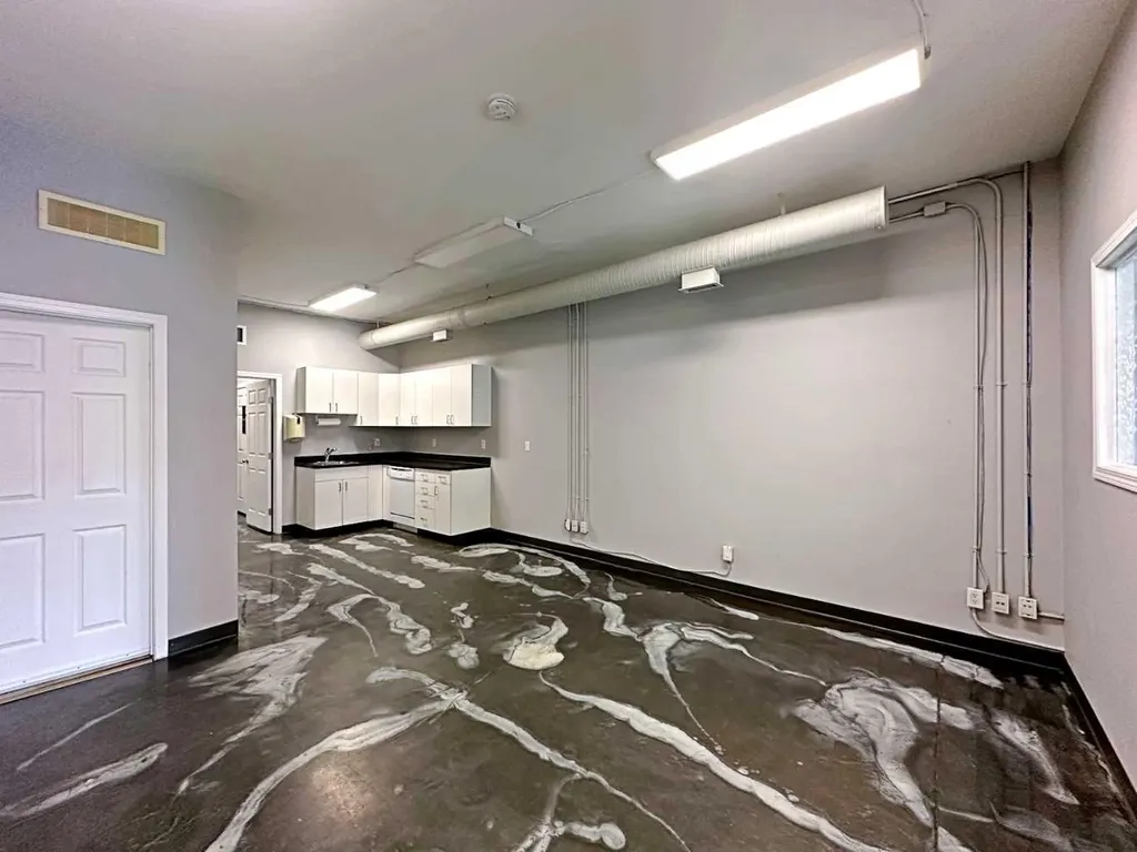 9612 Franklin Avenue Fort Mcmurray AB T9H 2J9