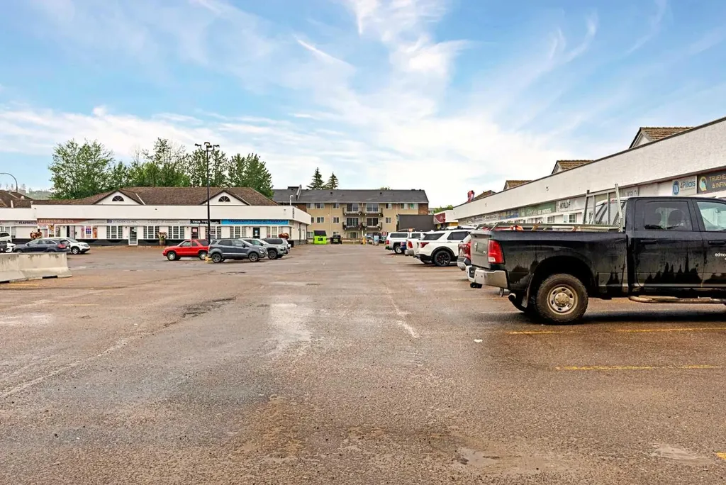 9612 Franklin Avenue Fort Mcmurray AB T9H 2J9