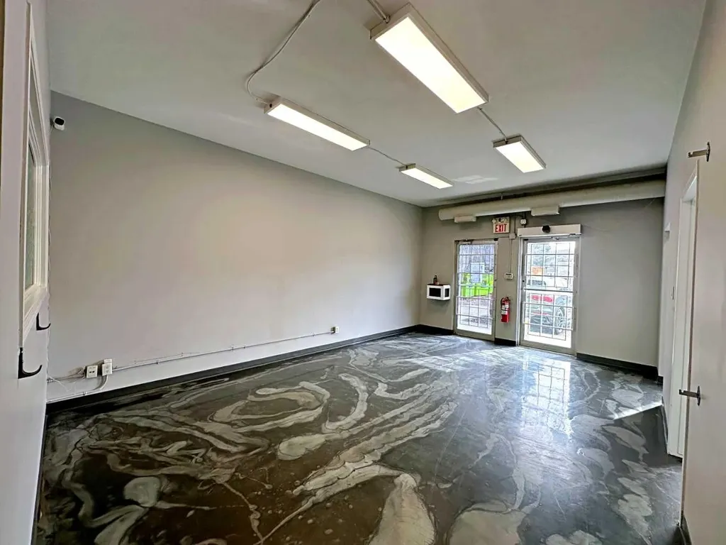 9612 Franklin Avenue Fort Mcmurray AB T9H 2J9