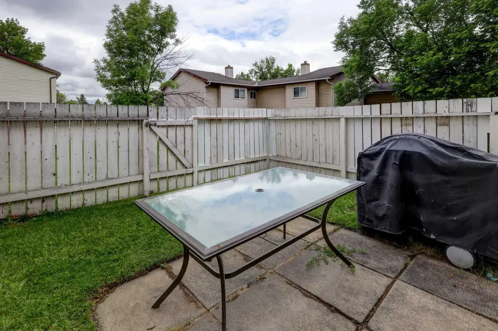 64 Whitnel Court NE Calgary AB T1Y 5E3
