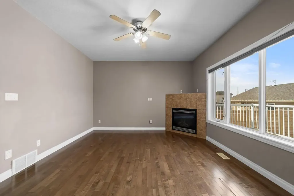 2506 57 Street Camrose AB T4V1X1