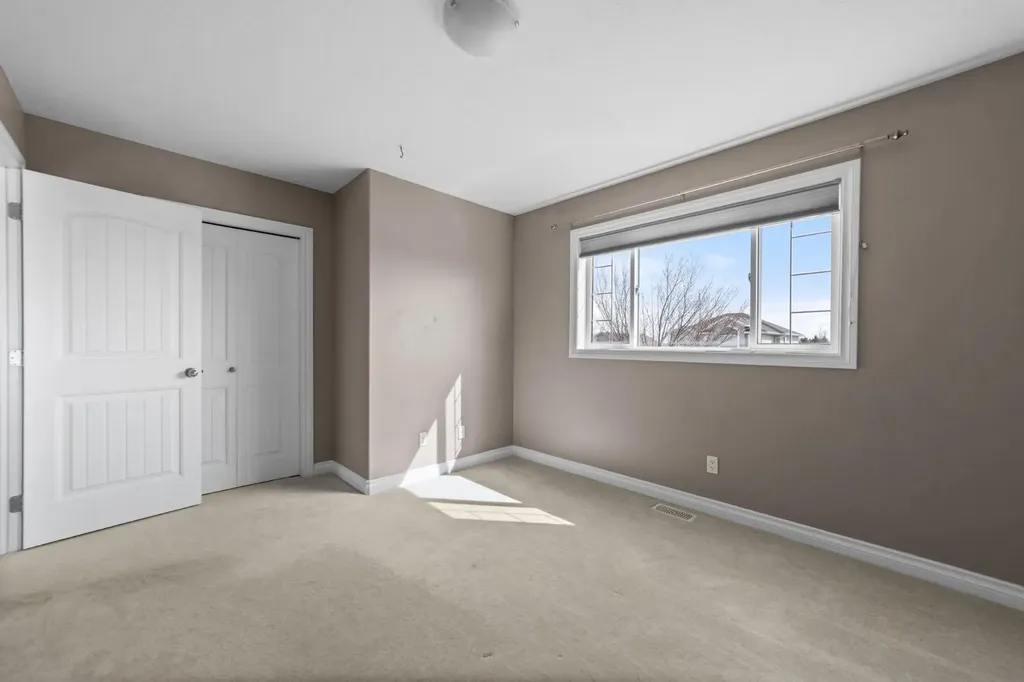 2506 57 Street Camrose AB T4V1X1