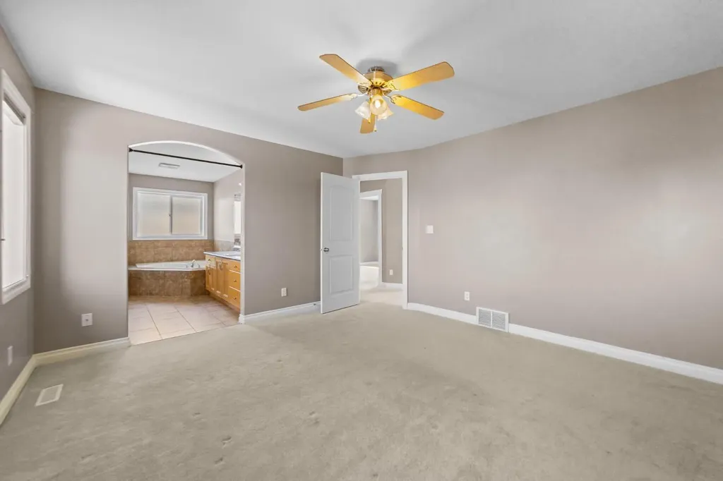 2506 57 Street Camrose AB T4V1X1
