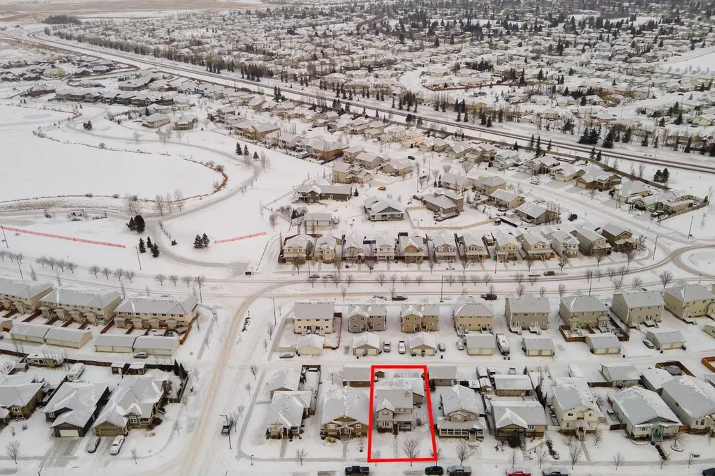 2506 57 Street Camrose AB T4V1X1