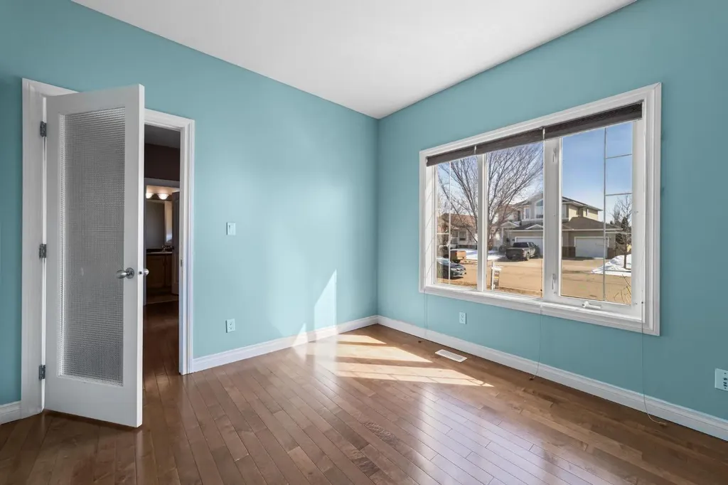 2506 57 Street Camrose AB T4V1X1