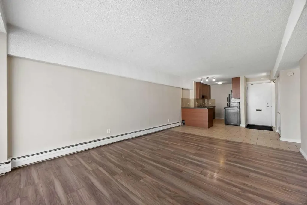 519 17 Avenue SW Calgary AB T2S 0A9