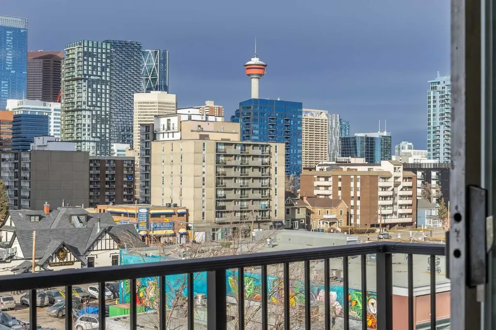 519 17 Avenue SW Calgary AB T2S 0A9