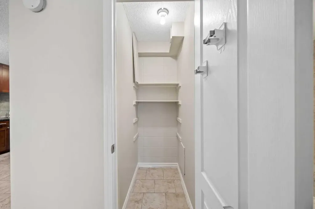 519 17 Avenue SW Calgary AB T2S 0A9