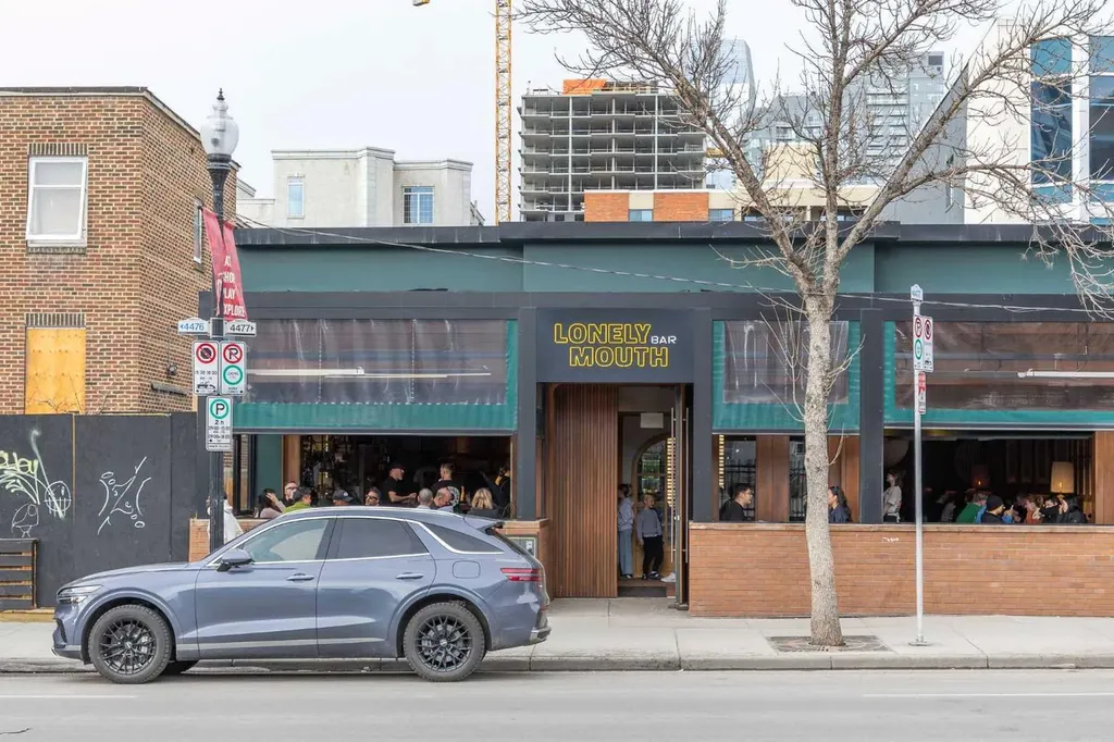 519 17 Avenue SW Calgary AB T2S 0A9