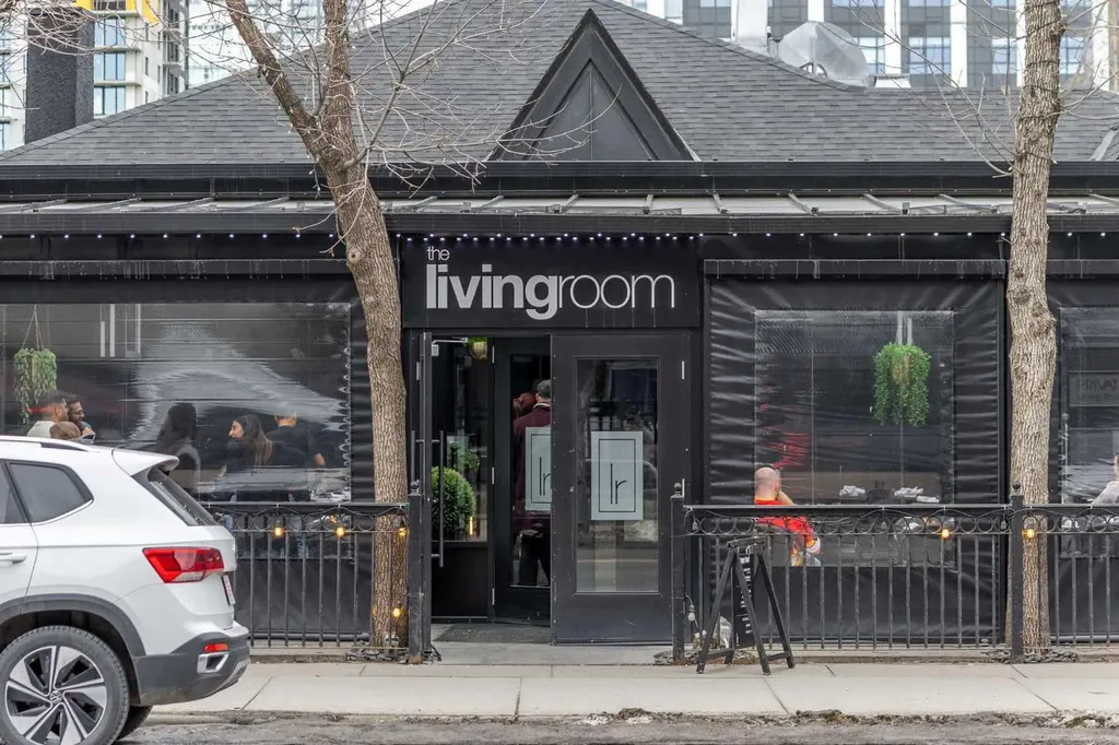 519 17 Avenue SW Calgary AB T2S 0A9