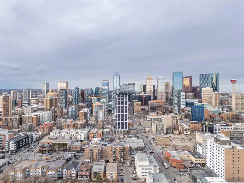 519 17 Avenue SW Calgary AB T2S 0A9