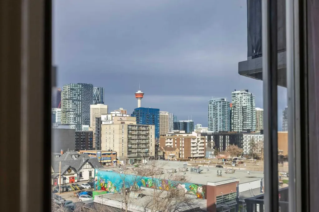 519 17 Avenue SW Calgary AB T2S 0A9