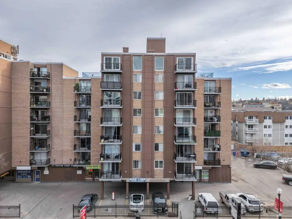 519 17 Avenue SW Calgary AB T2S 0A9