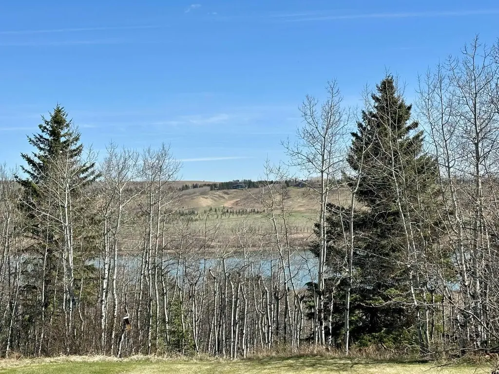 327 Rodeo Ridge Rural Rocky View County AB T3Z3G2