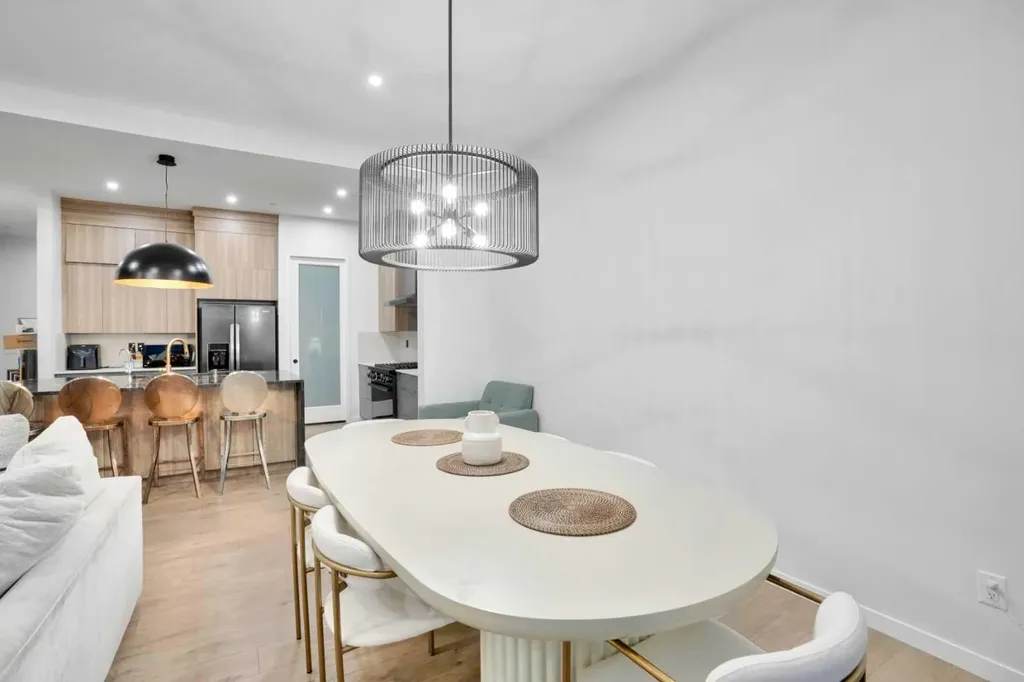 54 Calhoun Crescent NE Calgary AB T3P 1X8