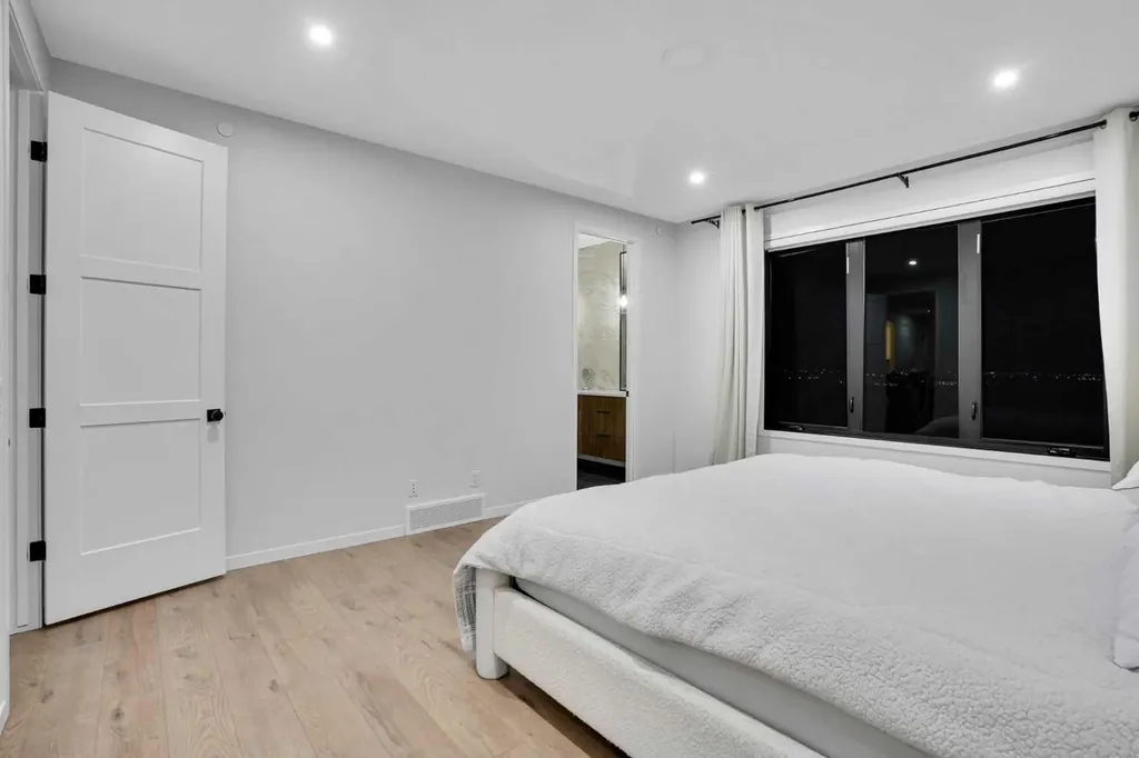 54 Calhoun Crescent NE Calgary AB T3P 1X8