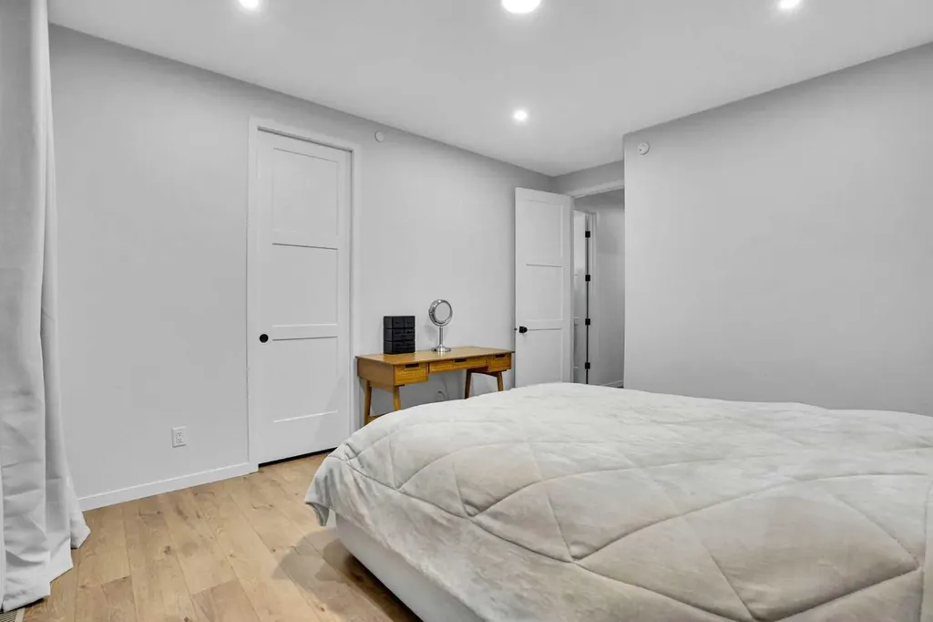 54 Calhoun Crescent NE Calgary AB T3P 1X8