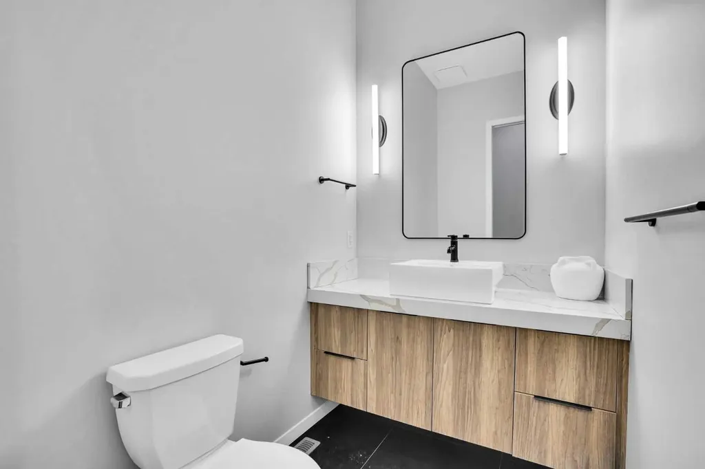 54 Calhoun Crescent NE Calgary AB T3P 1X8