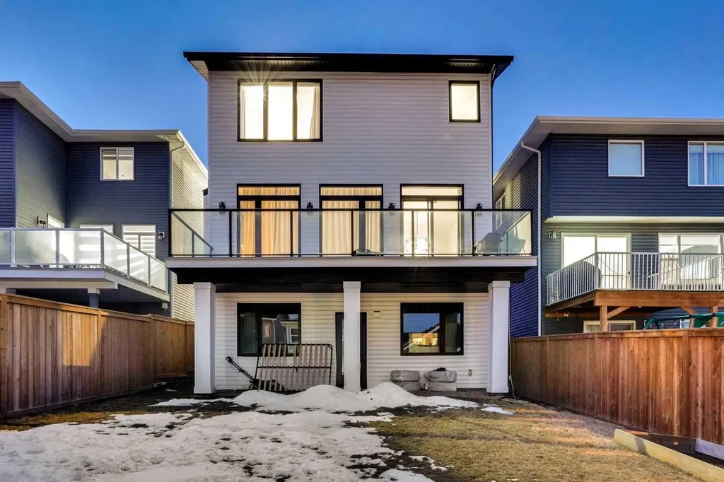 54 Calhoun Crescent NE Calgary AB T3P 1X8