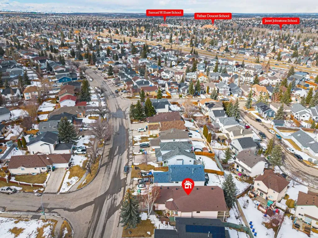 20 Somerset Drive SW Calgary AB T2Y 3C3