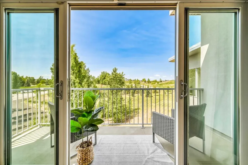 24008 241 Avenue E Rural Foothills County AB T1S 4B8