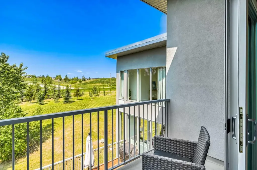 24008 241 Avenue E Rural Foothills County AB T1S 4B8