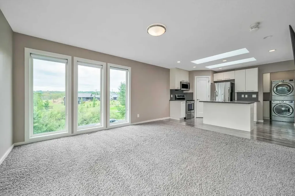 24008 241 Avenue E Rural Foothills County AB T1S 4B8