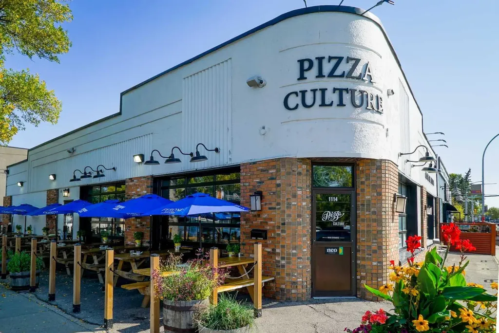 521 15 Avenue NE Calgary AB T2E 1H7